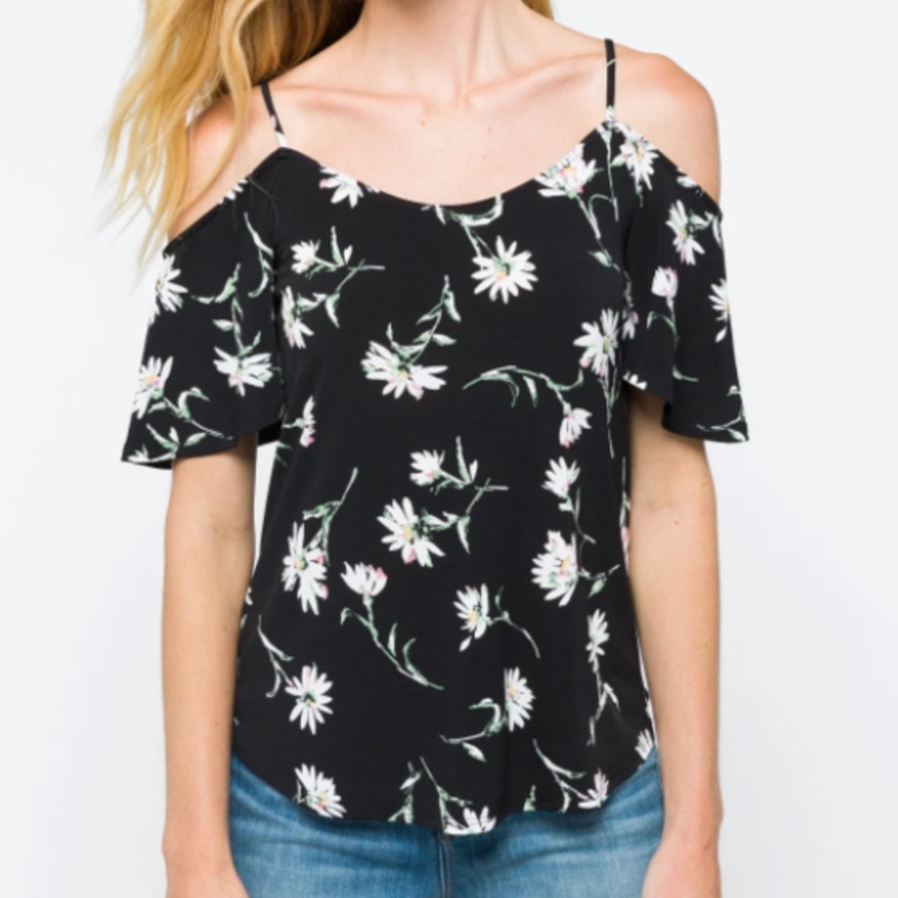 Cold Shoulder Knit Floral Top